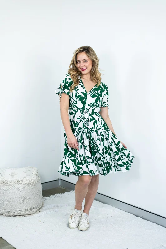 Fria Selma Forest Green Petal and Leaf Short Dress Green 8