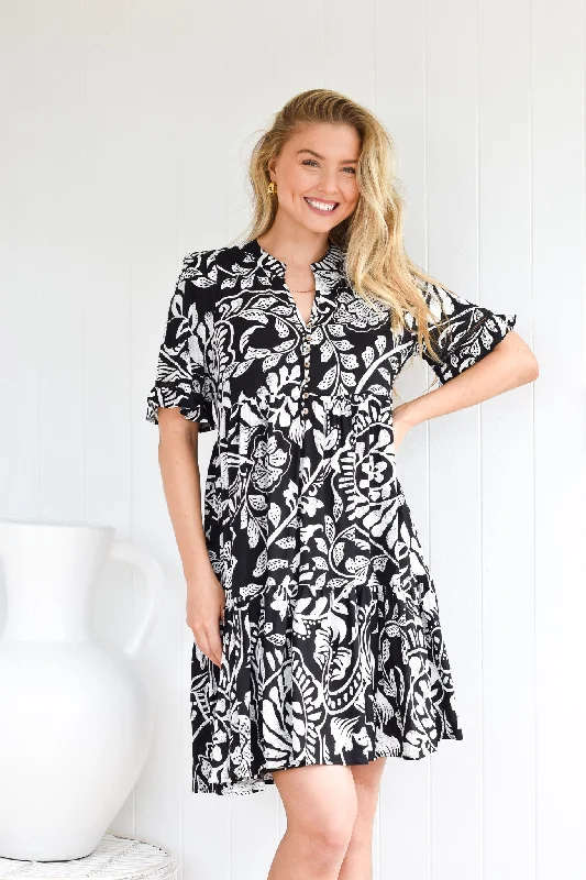 Zen Garden Harvest Dress Black White Paisley S