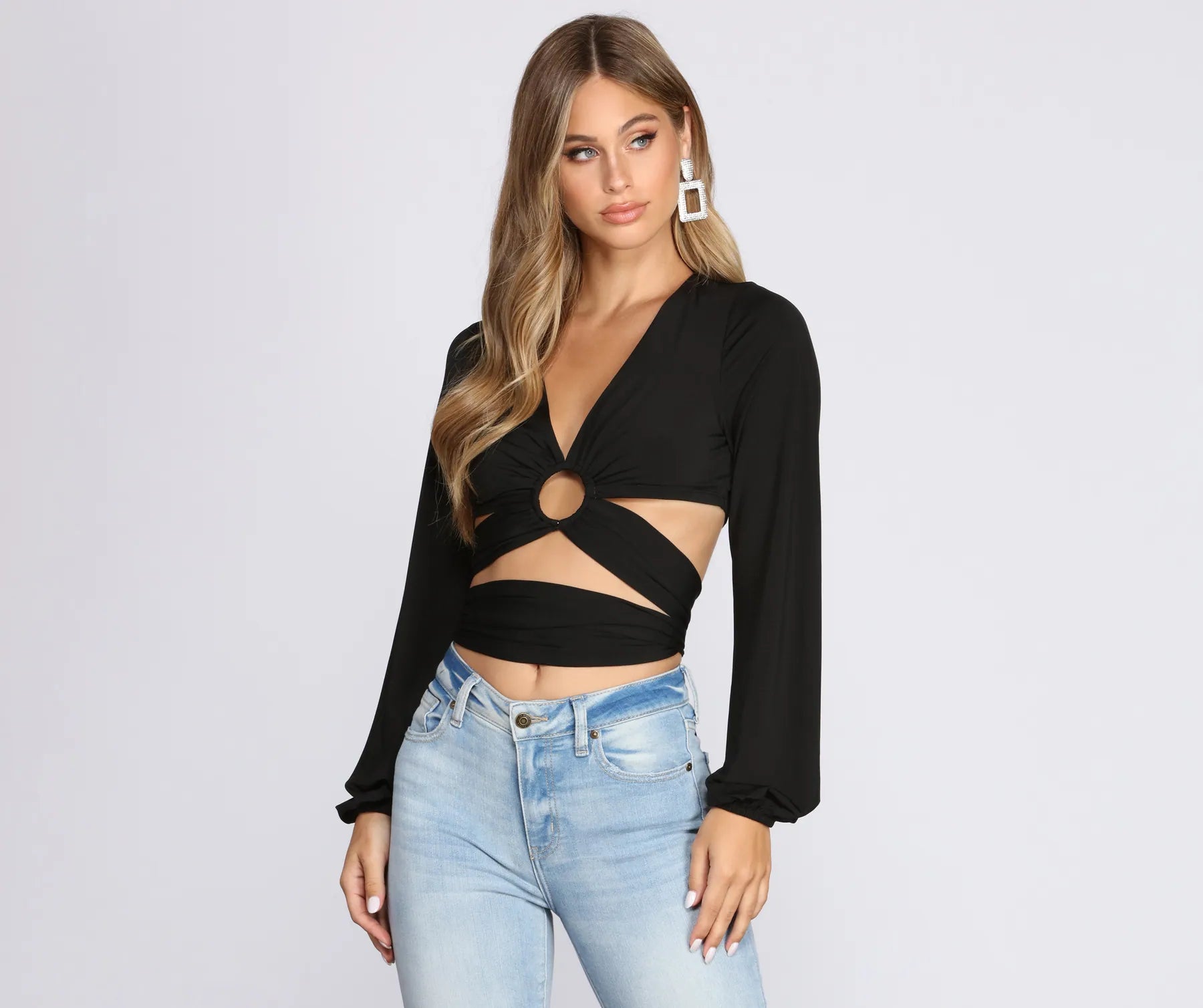 Club Crop Ring Front Top