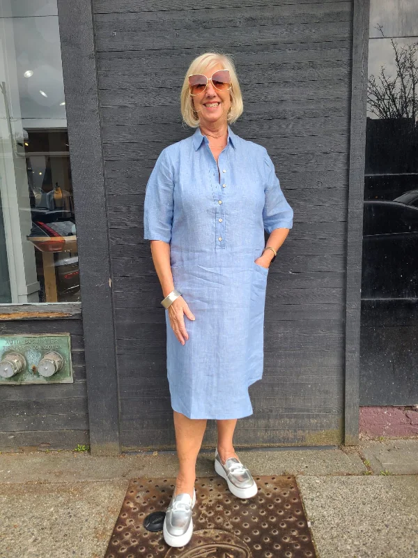 23-99M Blue Linen Dress